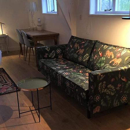 Ninet7 Bed & Breakfast Tilburg Eksteriør bilde