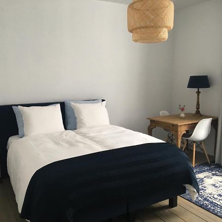 Ninet7 Bed & Breakfast Tilburg Eksteriør bilde