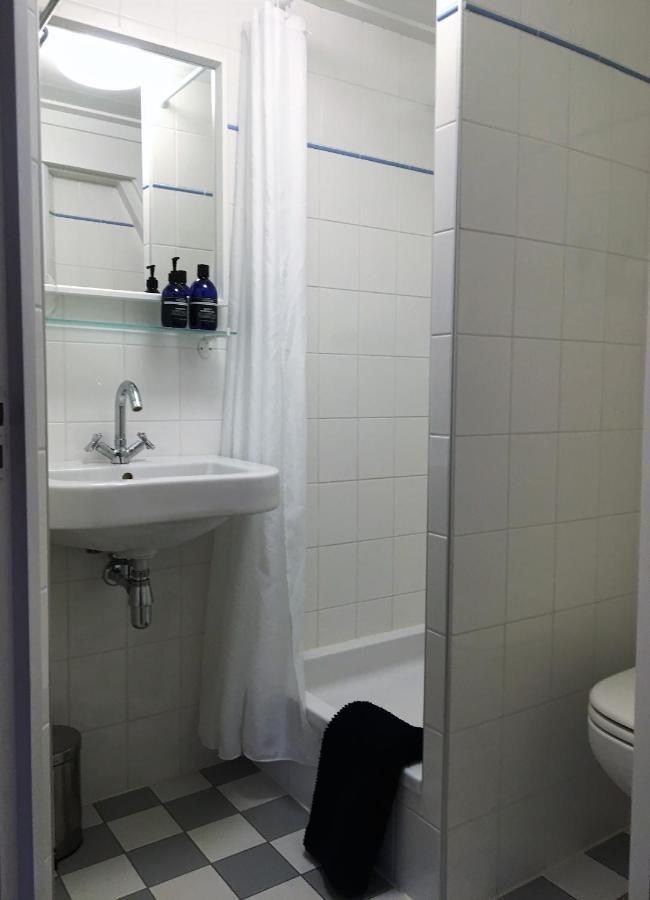 Ninet7 Bed & Breakfast Tilburg Eksteriør bilde