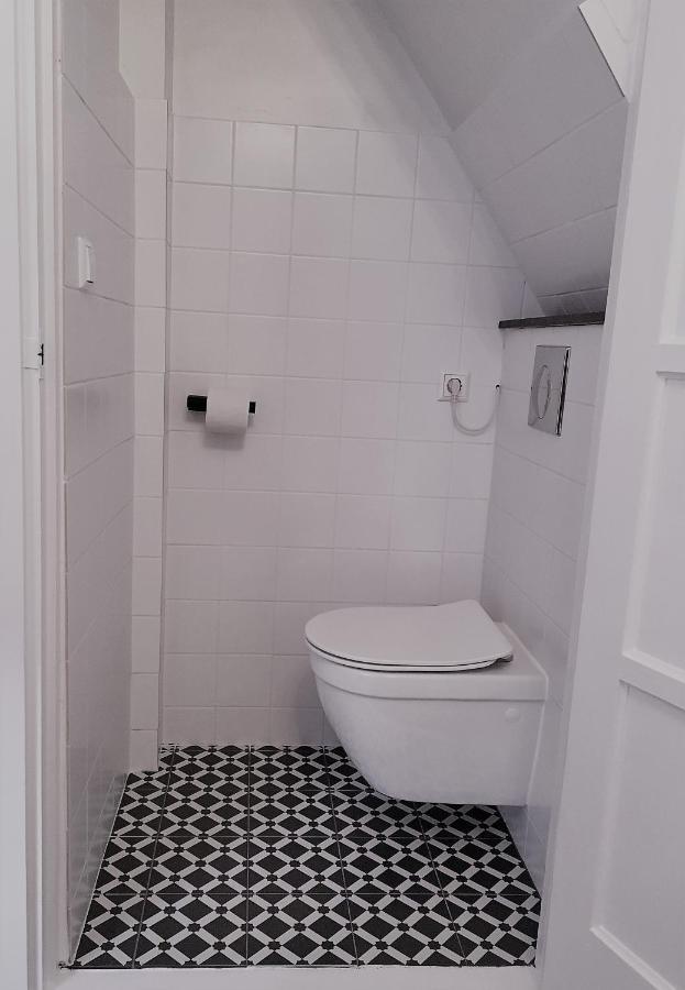 Ninet7 Bed & Breakfast Tilburg Eksteriør bilde
