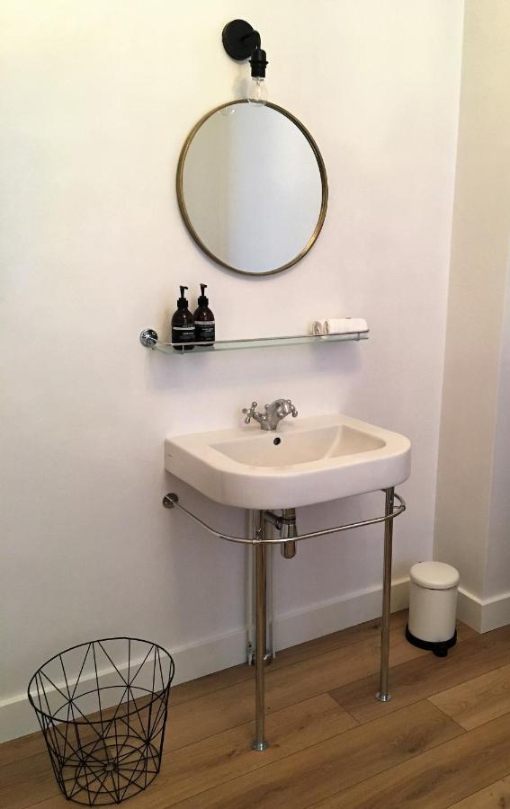 Ninet7 Bed & Breakfast Tilburg Eksteriør bilde